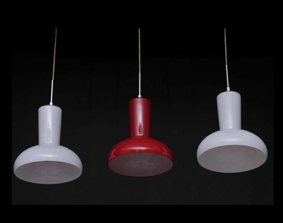 Γυάλινη Τρίφωτη Ράγα